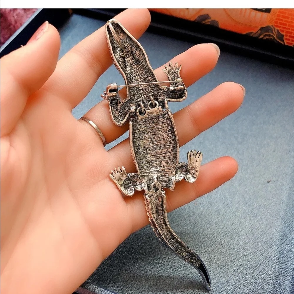Eleanor ShuMark Crystal Alligator Brooch Pin Statement Jewelry NWT